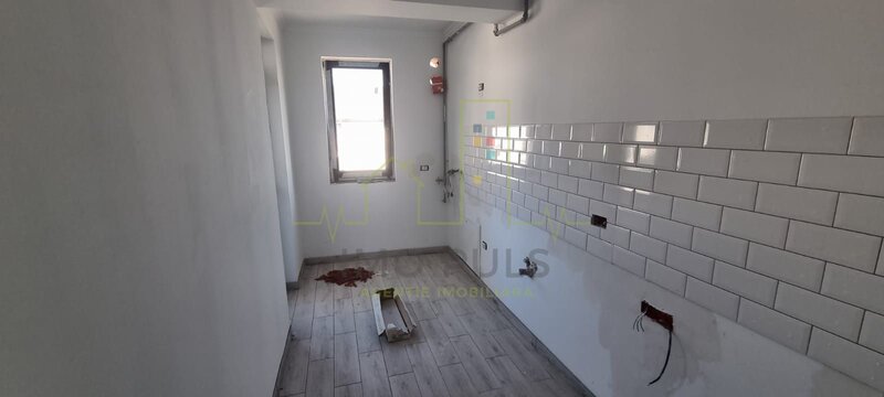 Bloc nou. Parter. Braytim